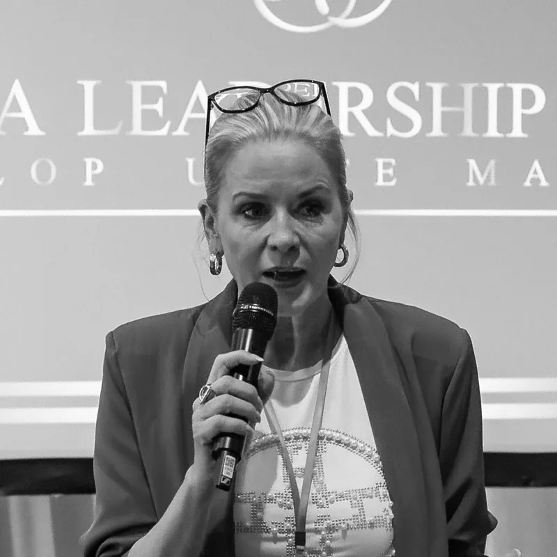 Bettina Klos moderiert das Palma Leadership Forum